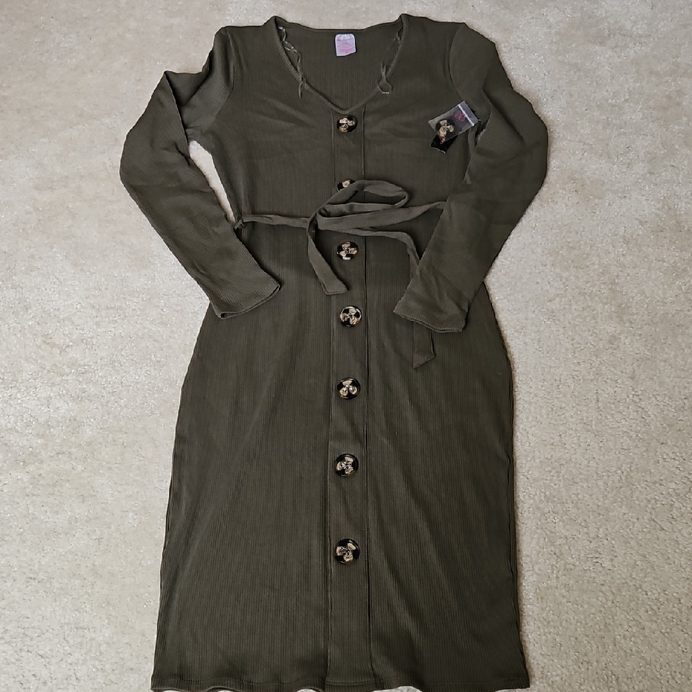 NWT NOBO Elegant Olive Stretch Form Fitting Dress